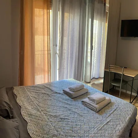 Riva Reno 4 Rooms-2